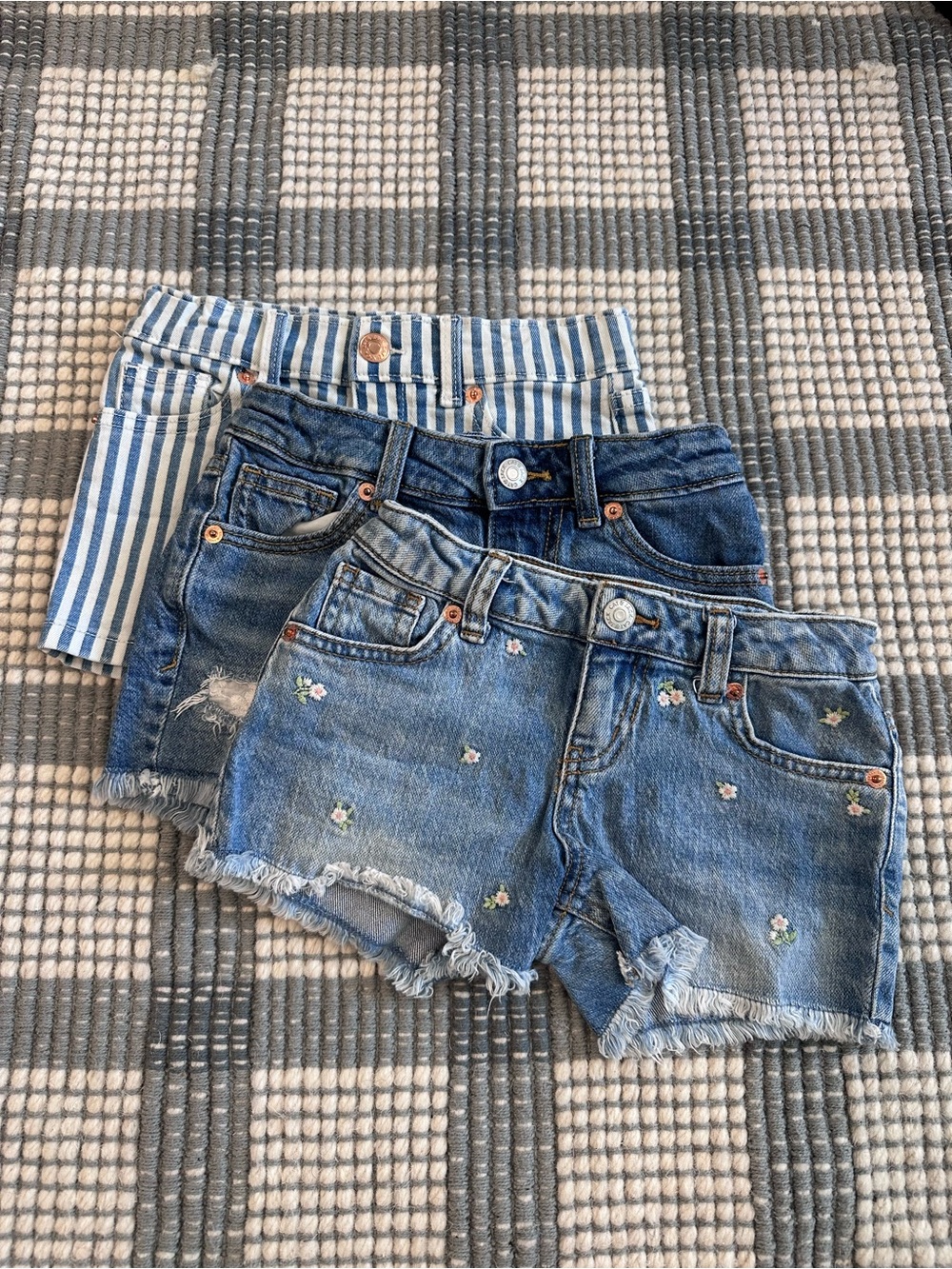 Cat & Jack Blue Denim and Striped Girls' Shorts Set - 3 Pack